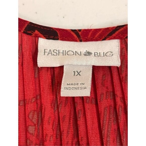 Fashion Bug women’s 1X red blouse - Picture 6 of 6